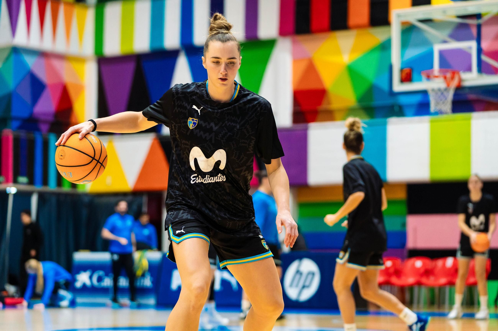 El CAB Estepona da vida al Movistar Estudiantes (85-60)