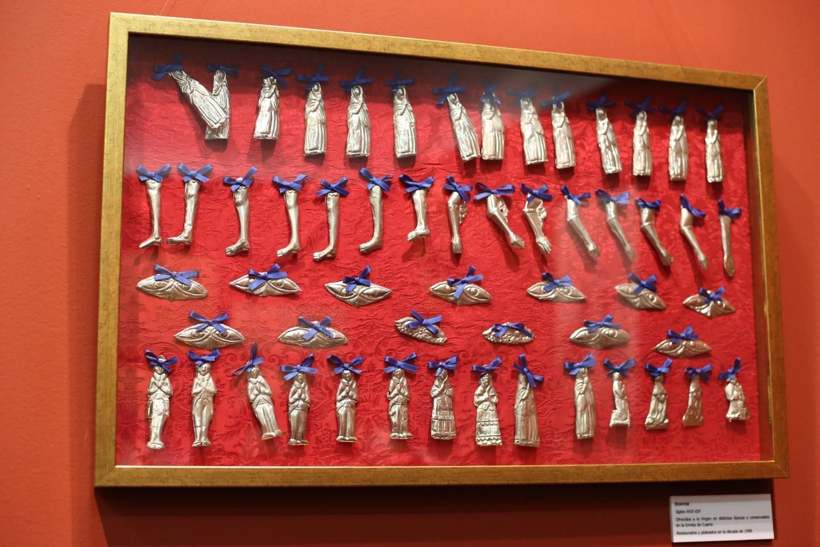 Las imágenes de la exposición de la Hermandad de Valme