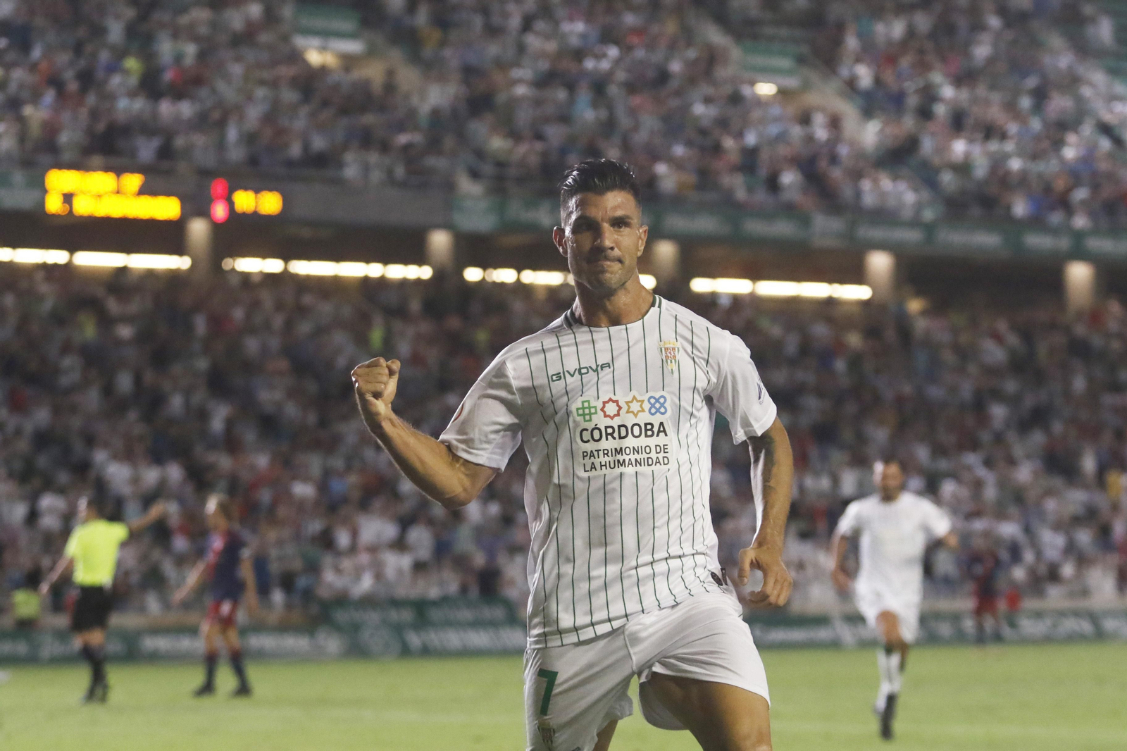 Las imágenes de la victoria del Córdoba CF ante el Rayo Majadahonda en El Arcángel