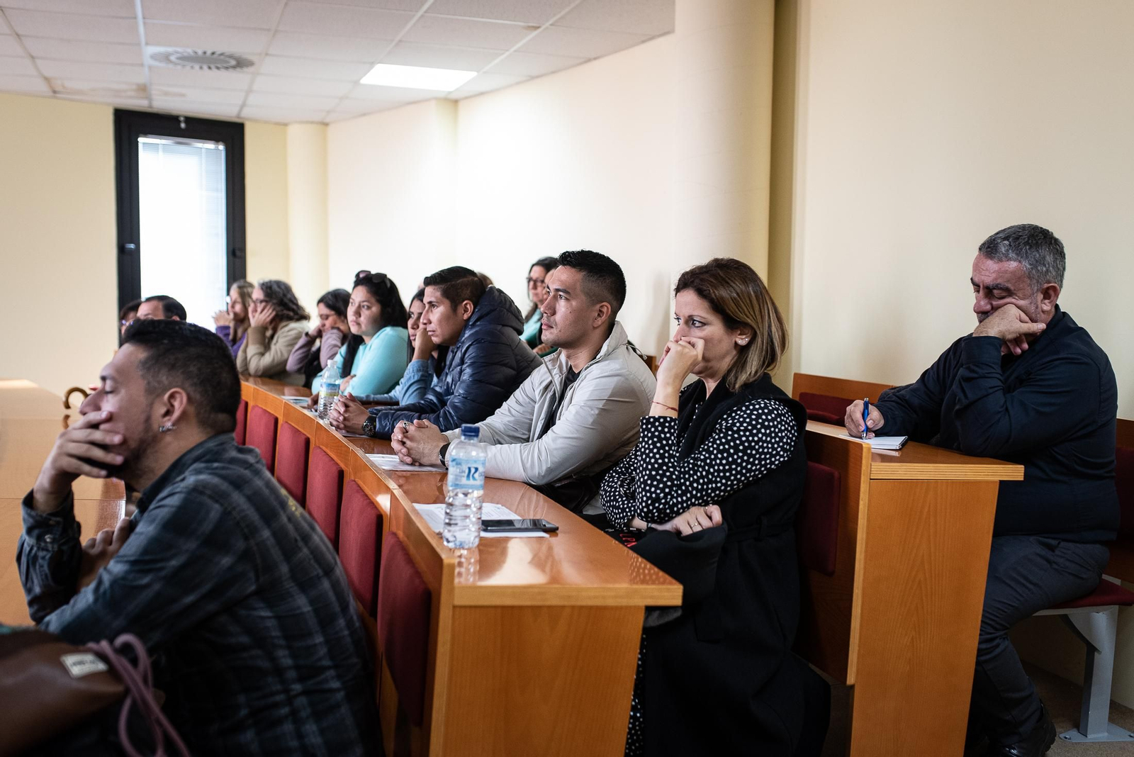 Imágenes de la Feria del Empleo organizada por la Fundación Cajasol y la FOE