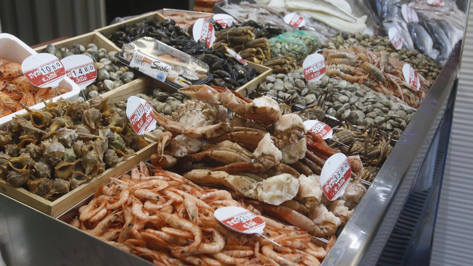 Expositor de Pescadería Martínez.