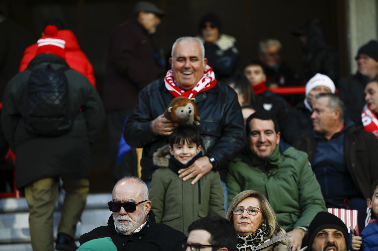 Encuéntrate en la grada del Granada - Ibiza