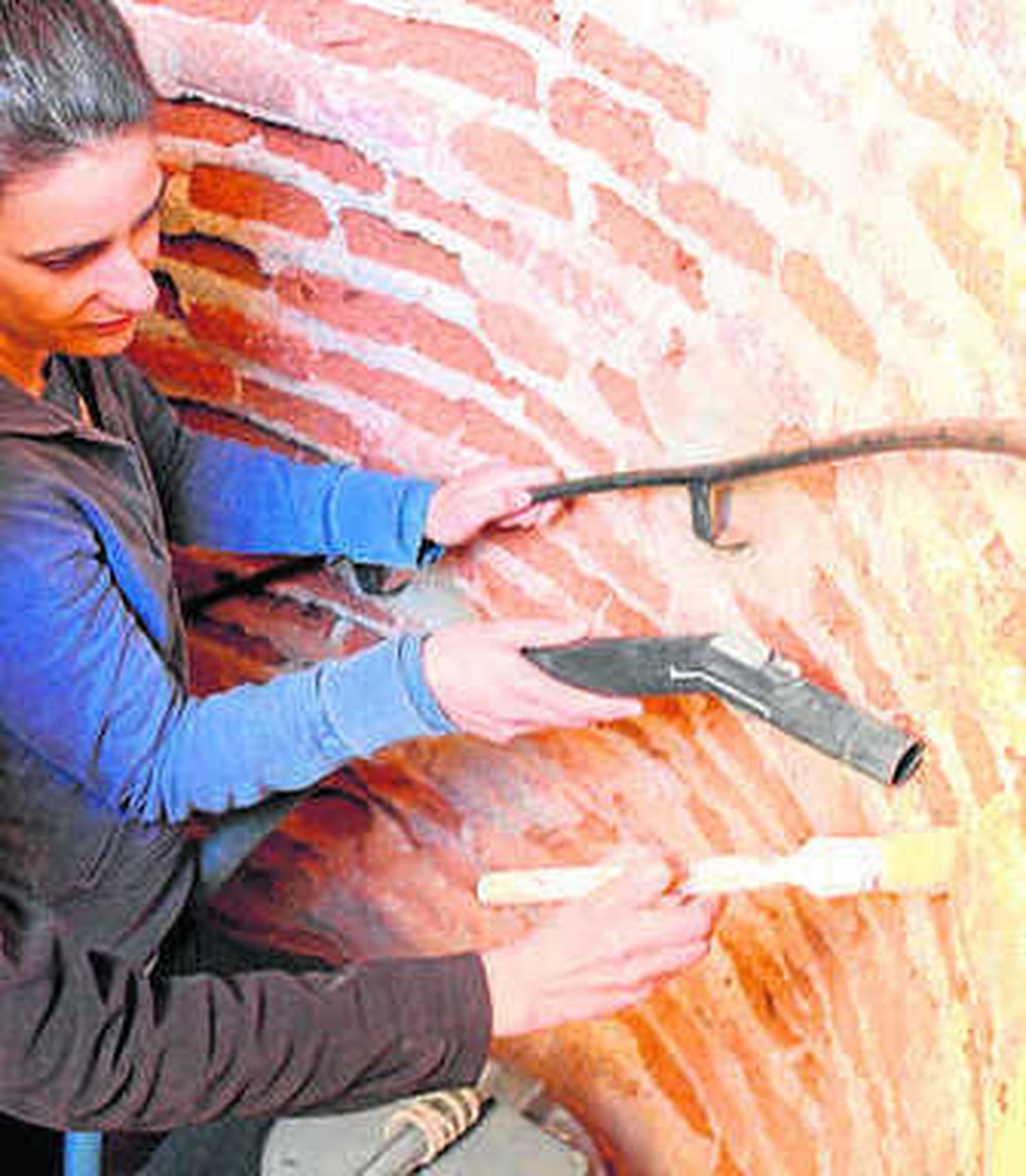 Trabajos en el torreón de la Cala.