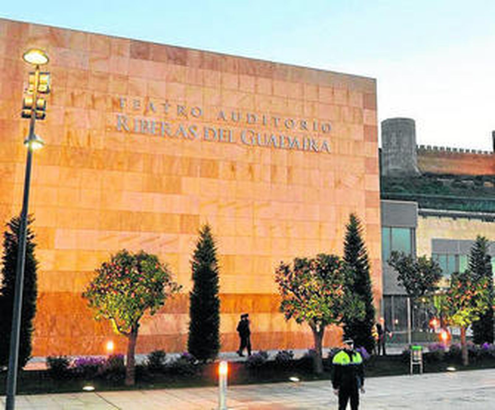 Una sociedad municipal será la que gestione el teatro-auditorio