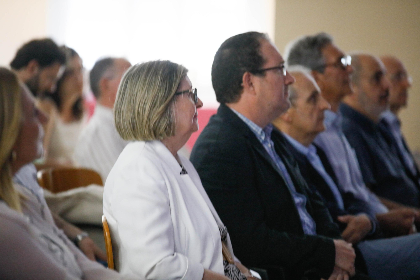 Imágenes de la entrega de los Escudos de Oro del IEA y la celebración de su Plenario