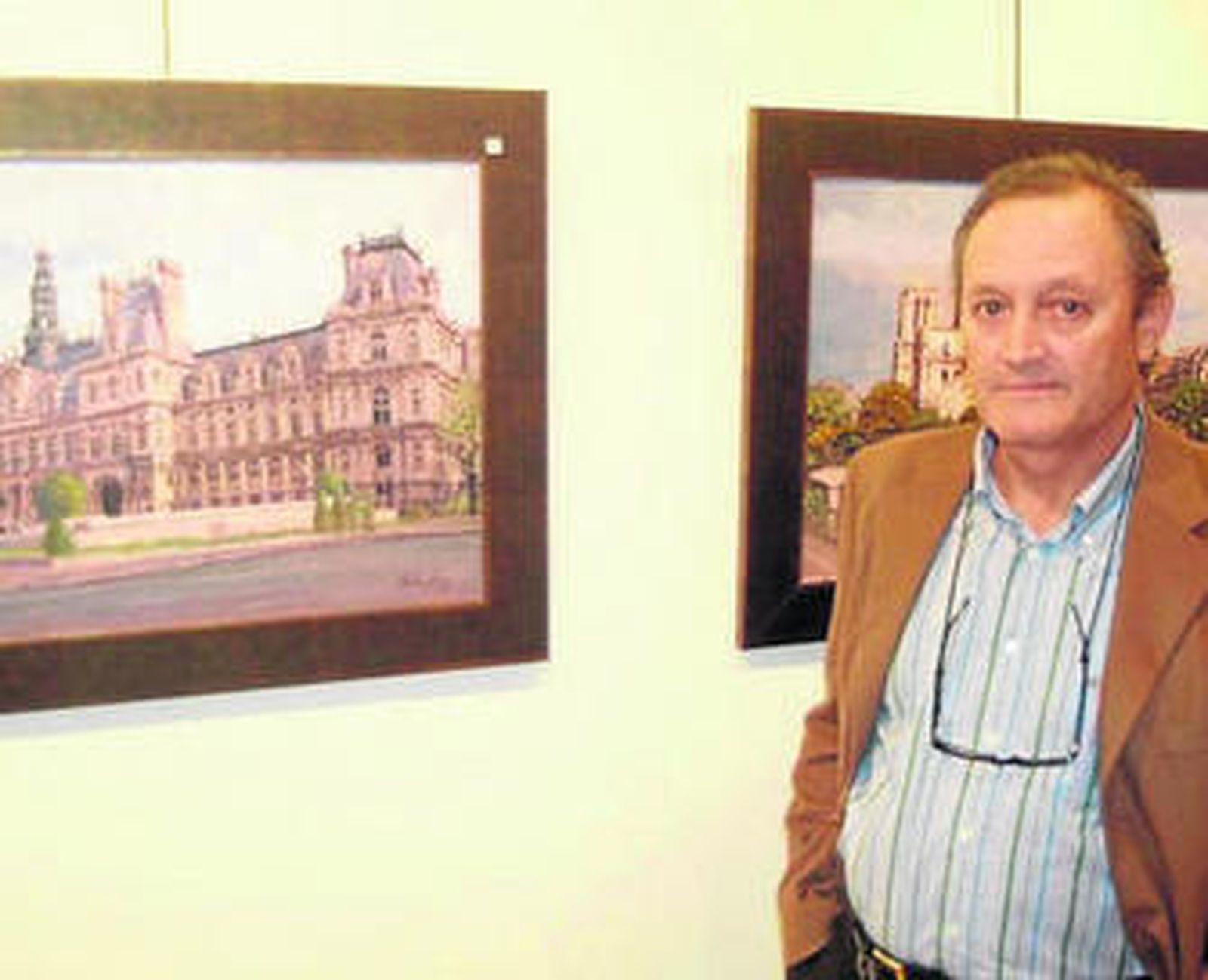 Epifanio Serna en la galería Trino Tortosa.