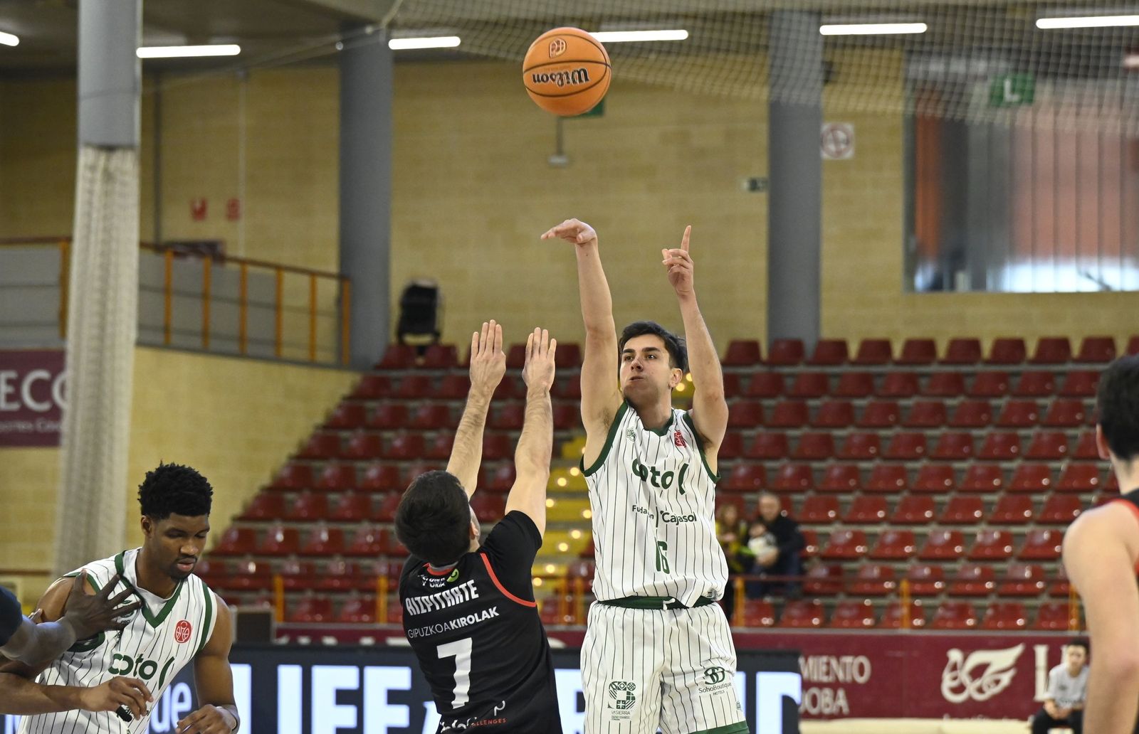 Las mejores fotos del ambiente en Vista Alegre para el Coto Córdoba - Biele Iraurgi