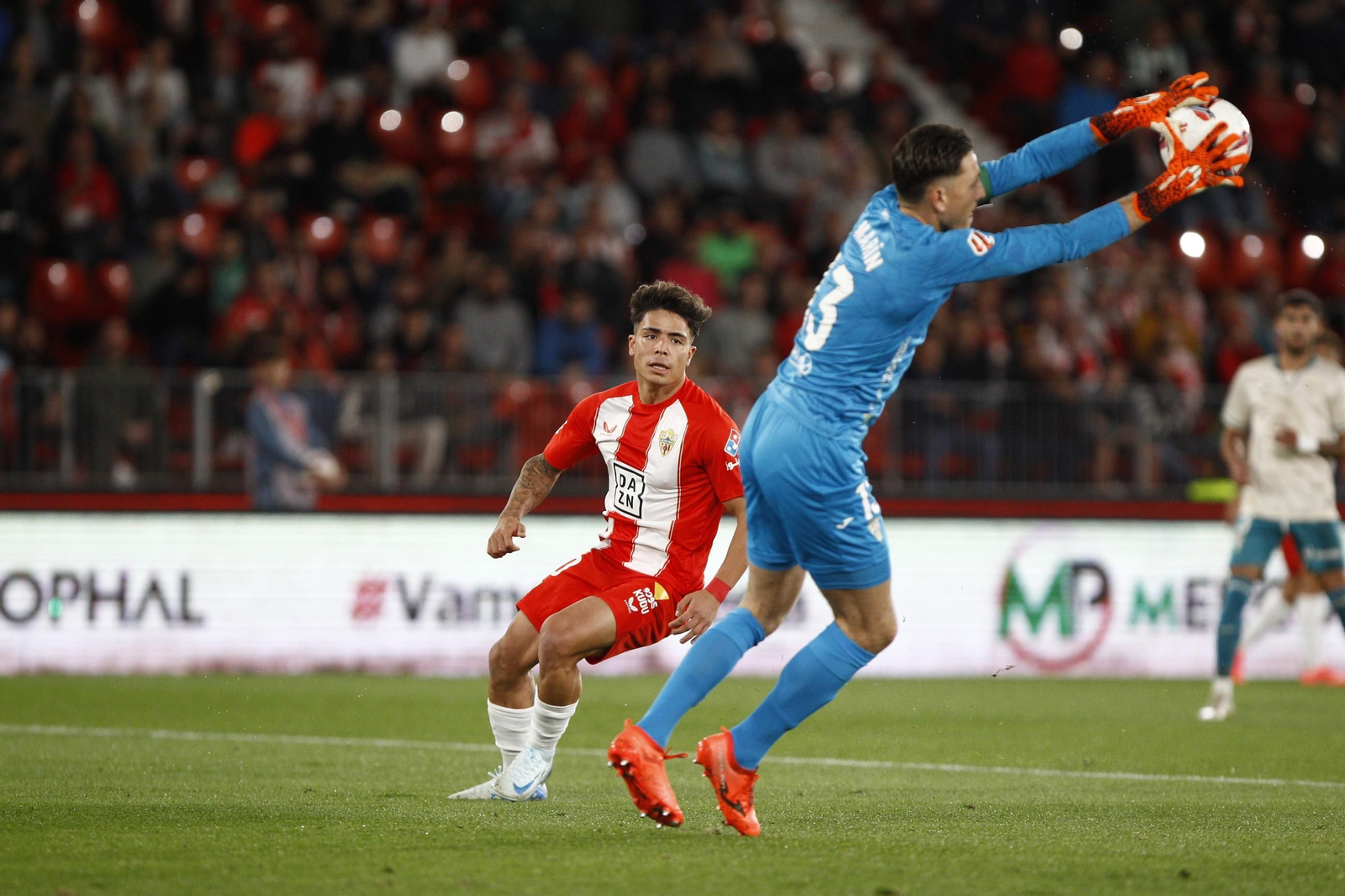 Las mejores imágenes del partido de fútbol U.D. Almería-Córdoba C.F.
