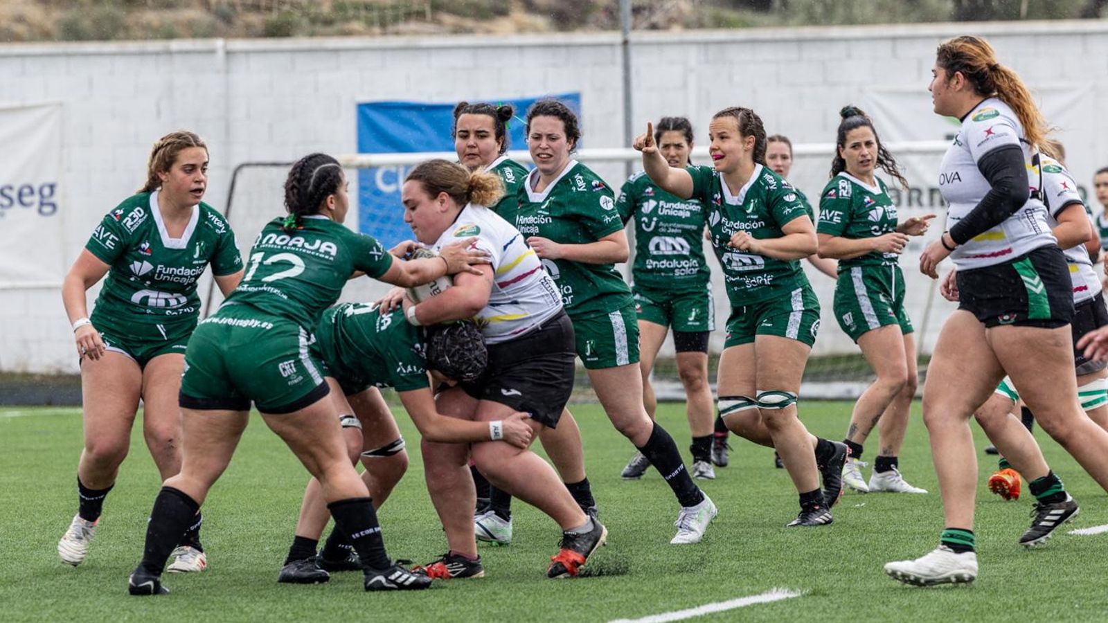 La alegría por el título de campeonas de Jaén Rugby femenino, en imágenes