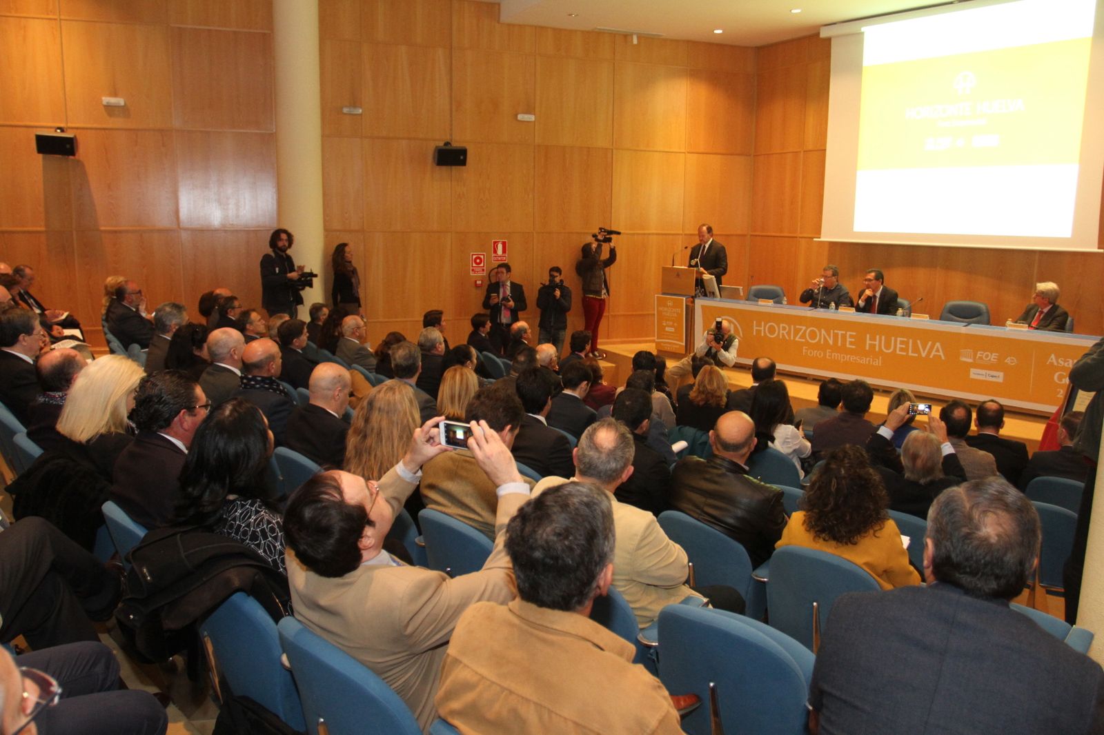 Las imágenes de la asamblea de la FOE en su 40 aniversario