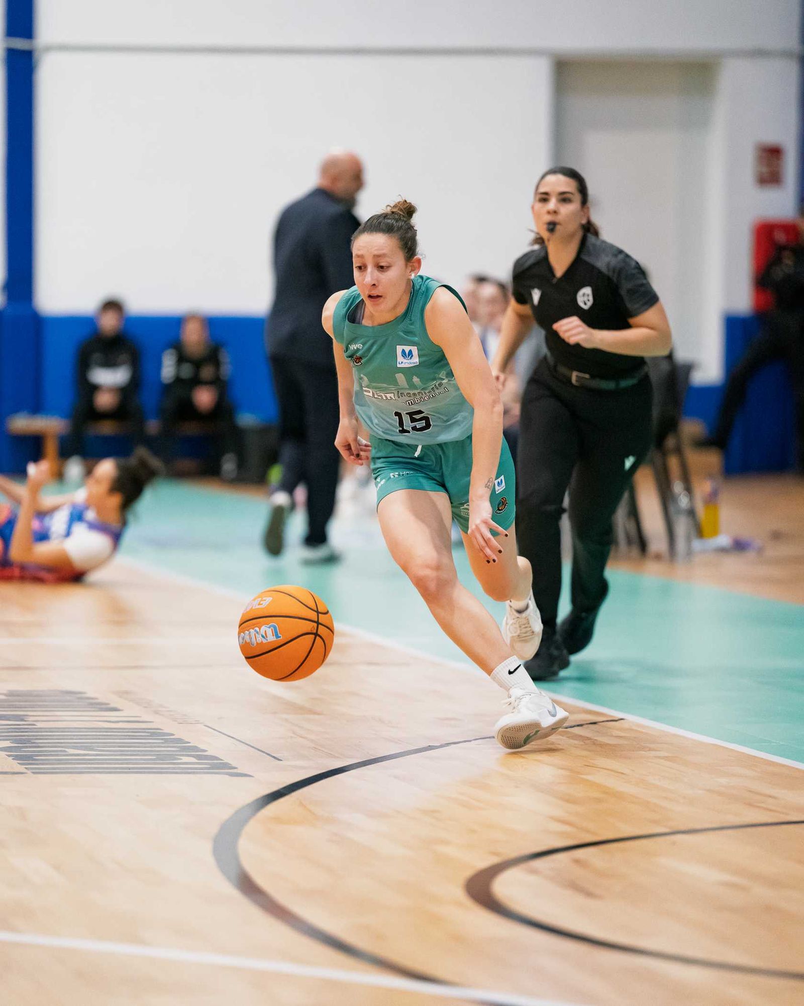 CAB Estepona-Baxi Ferrol: Partido redondo para hacer vibrar al Pineda