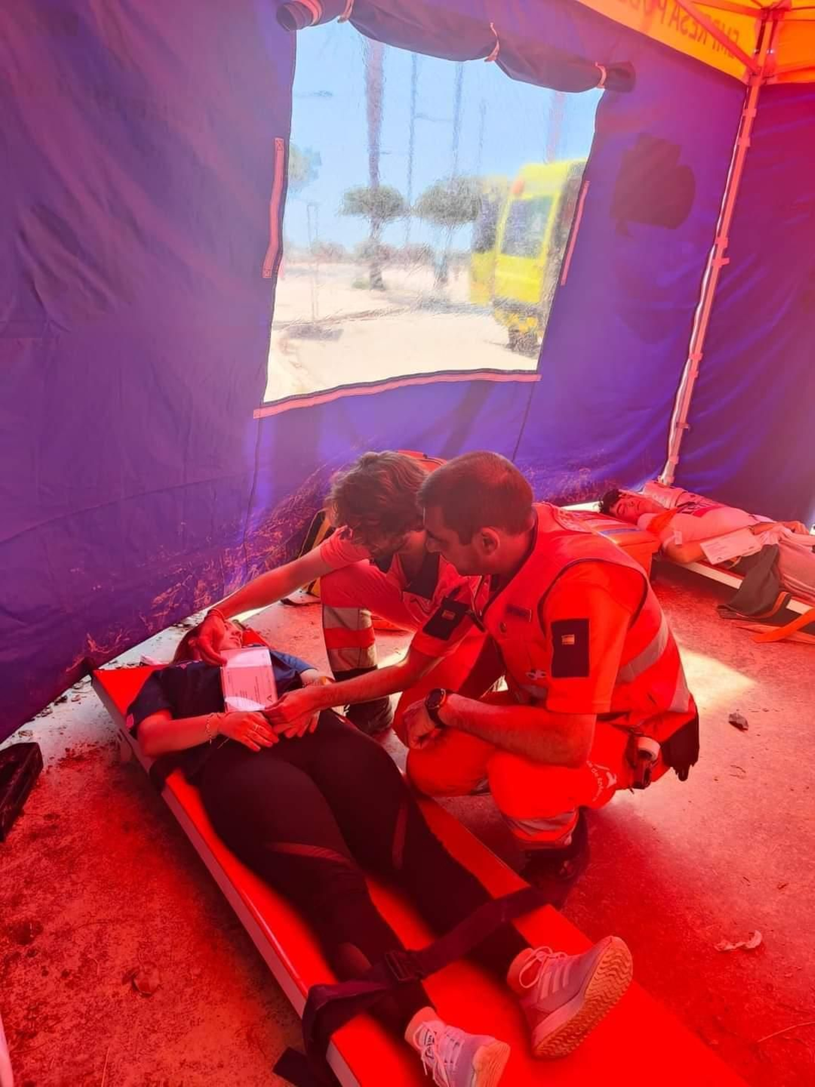 Imágenes del simulacro de emergencias sanitarias en el recinto ferial de Almería