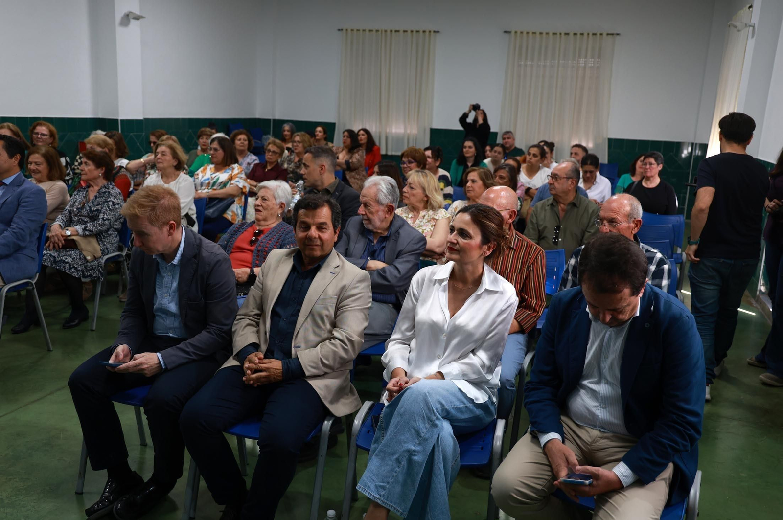 Galardón otorgado a Lola Cenizo en la Fundación Valdocco por su trayectoria como mujer referente, en imágenes