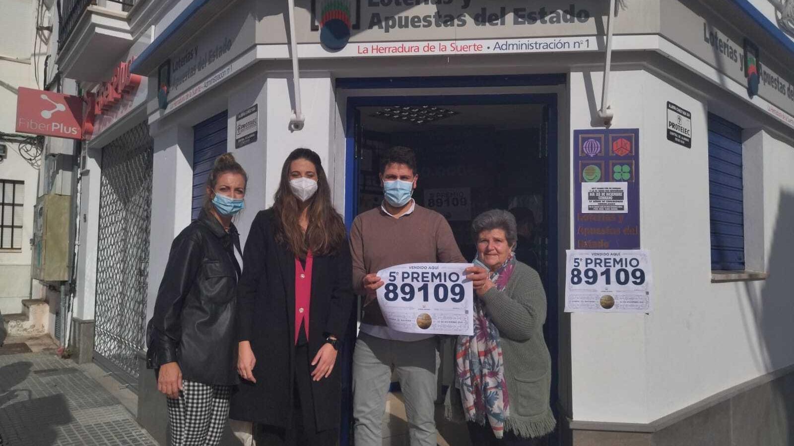 La administración de Loterías número 1 de Bornos ha vendido una serie del quinto premio.