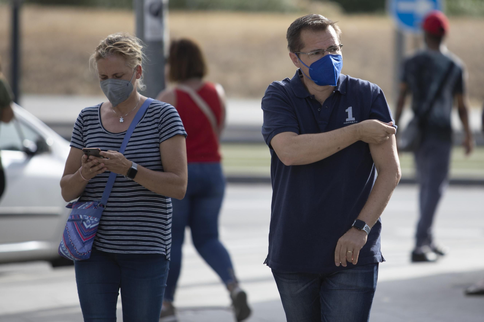Aumenta un 125% el número de vacunas puestas en un lunes en Granada