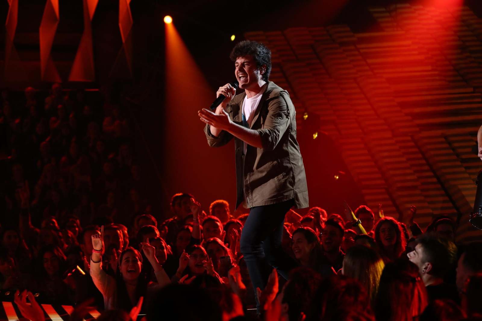 Miki Núñez en la interpretación del animado 'La venda' en la gala de este domingo en TVE
