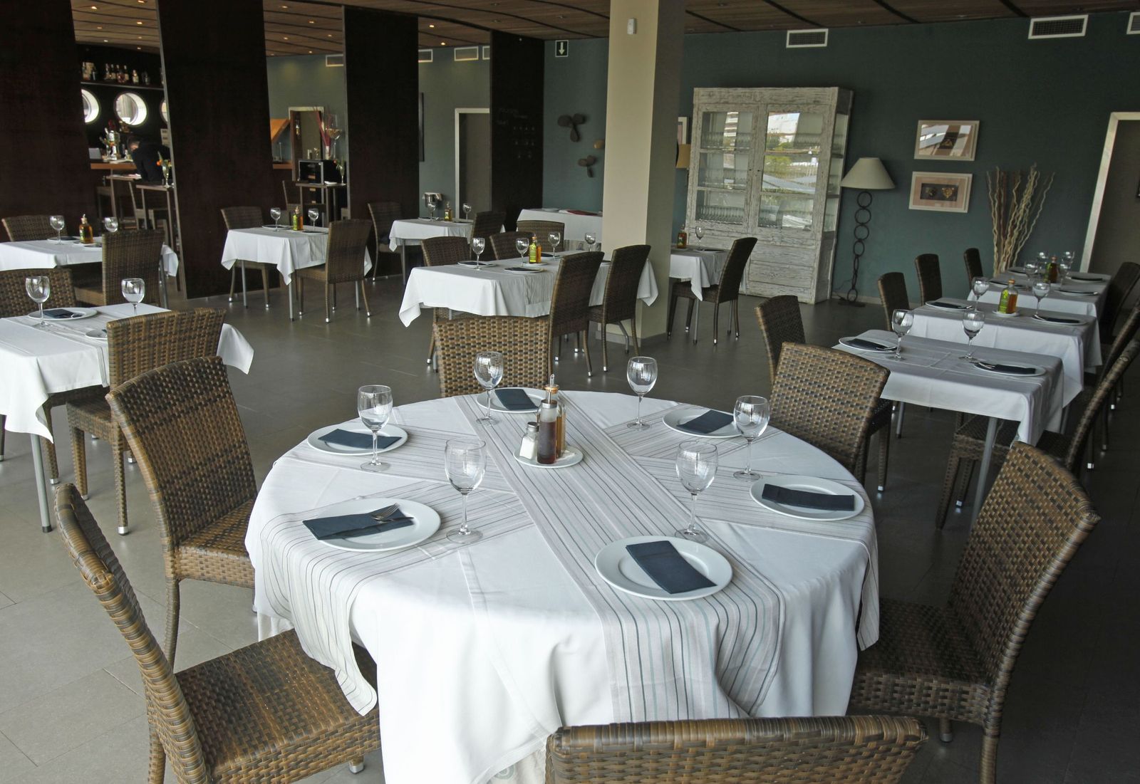 Mesas de un restaurantes, en una imagen de archivo.