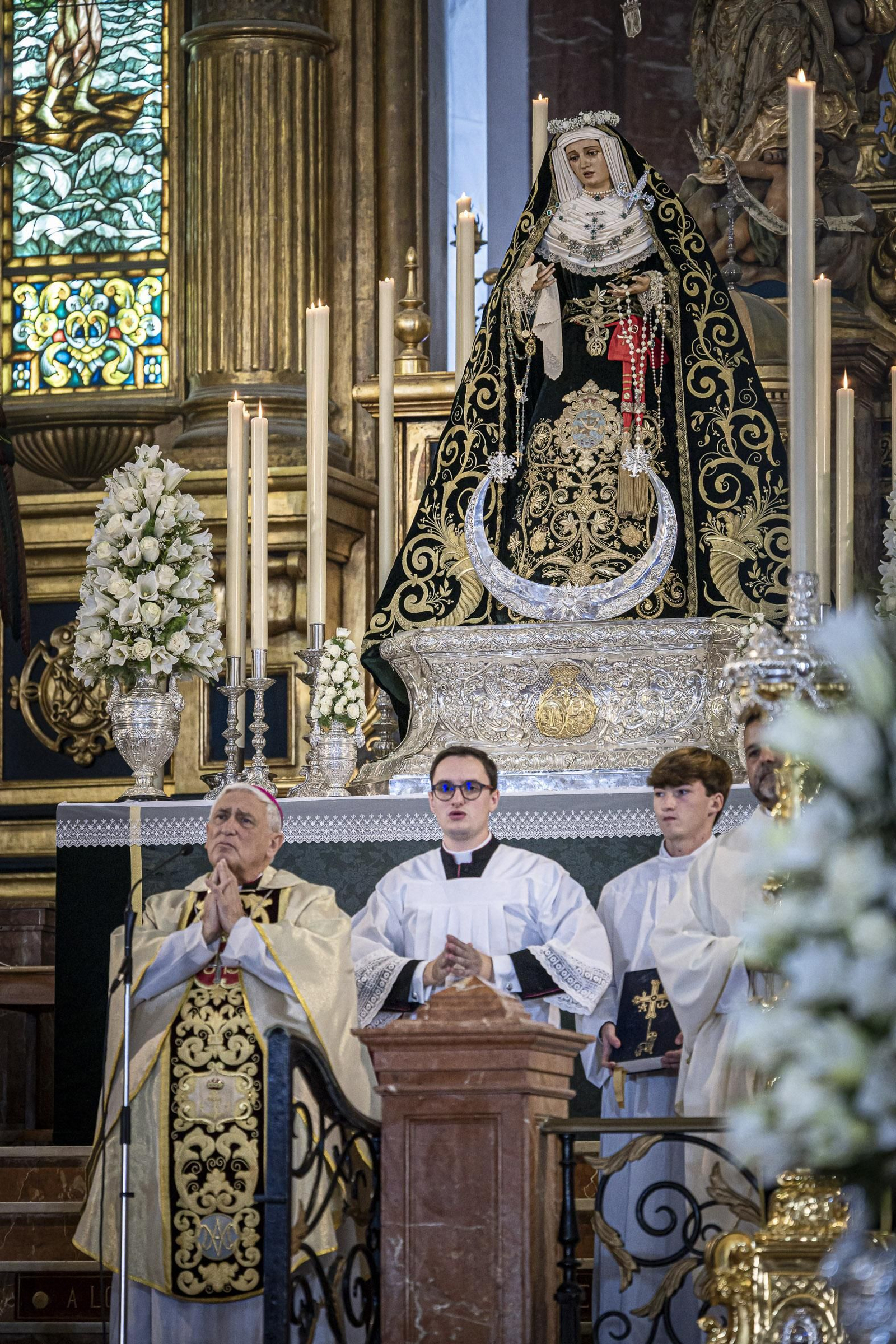 Las imágenes de la coronación de María Santísima de la Esperanza en San Fernando