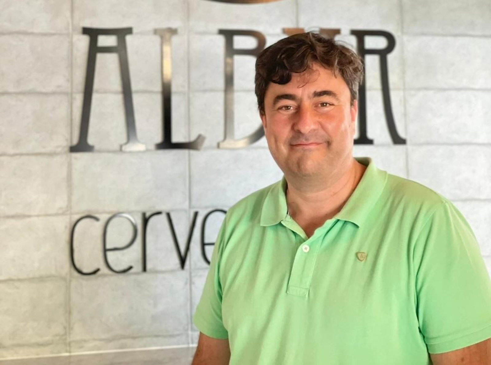 Francis Castell, en su nuevo establecimiento: 'Albur'. Francis Castell, en su nuevo establecimiento: 'Albur'.
