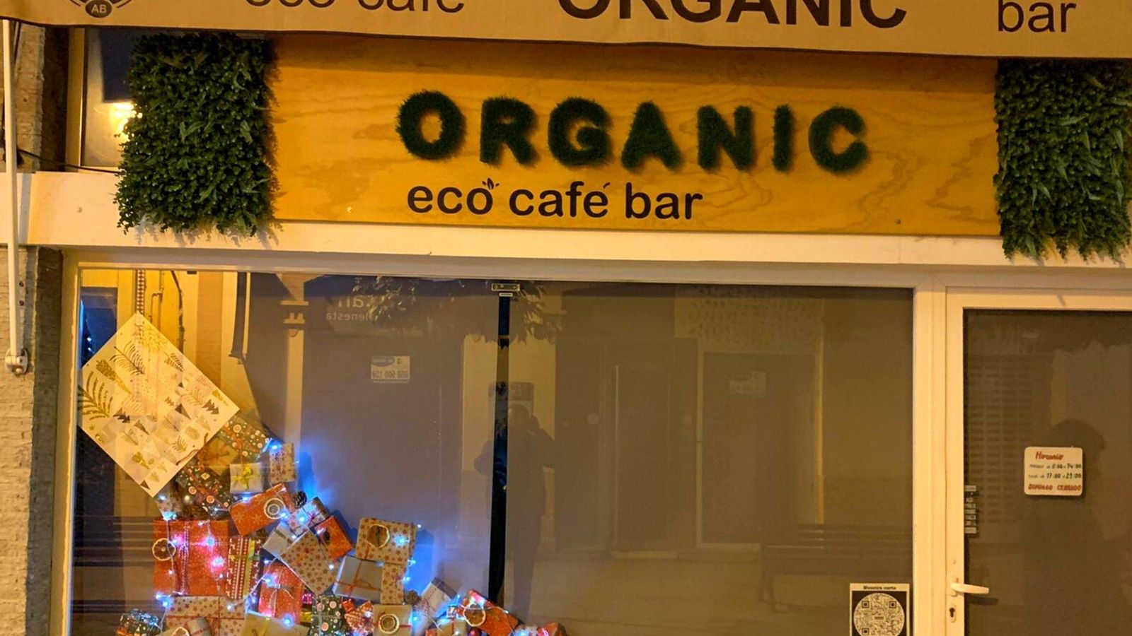Decoración de Navidad en Organic Eco Café