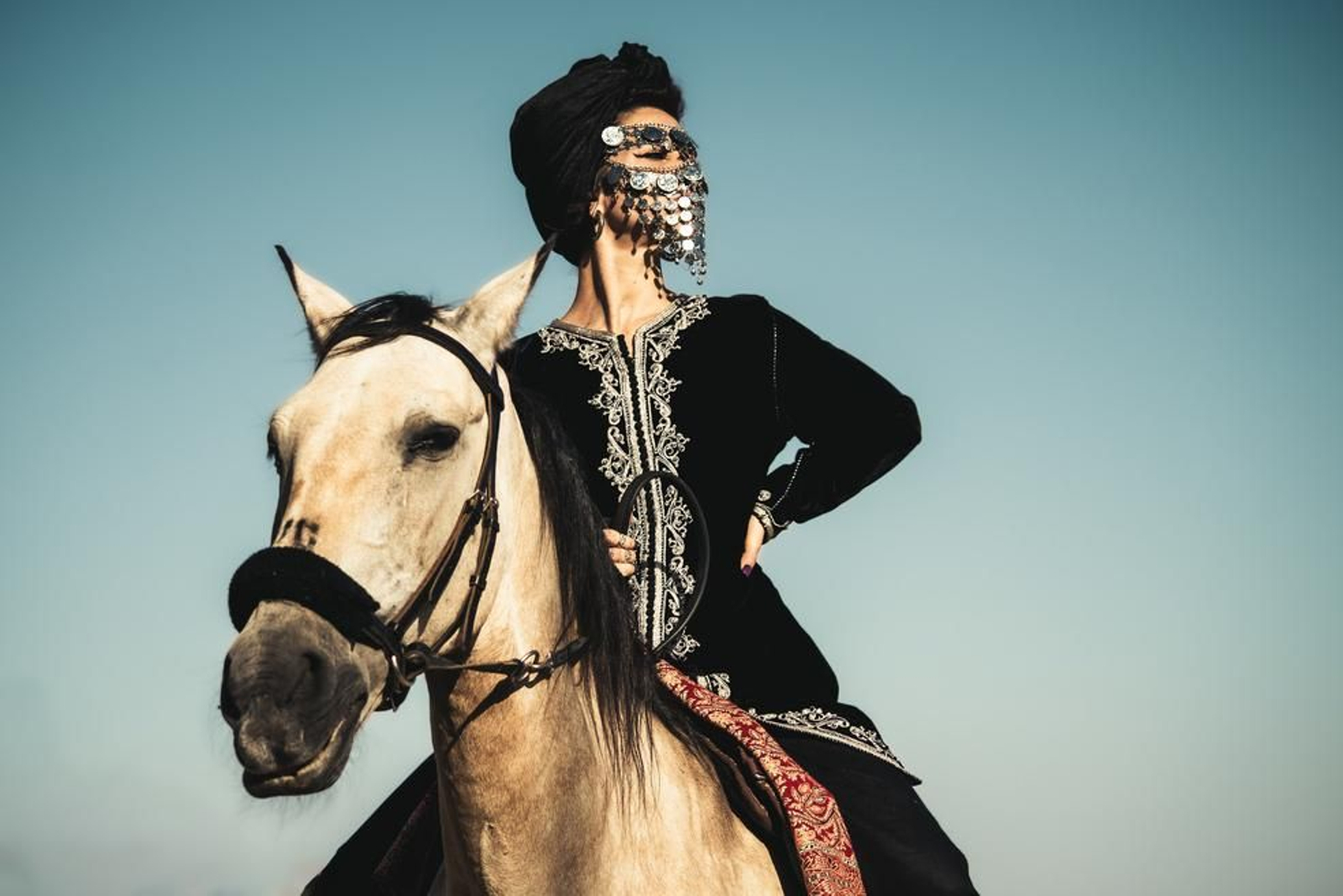 La artista sevillana Andrea Santalusía, referente del rap y la electrónica más actual, actuará por primera vez en Jaén.