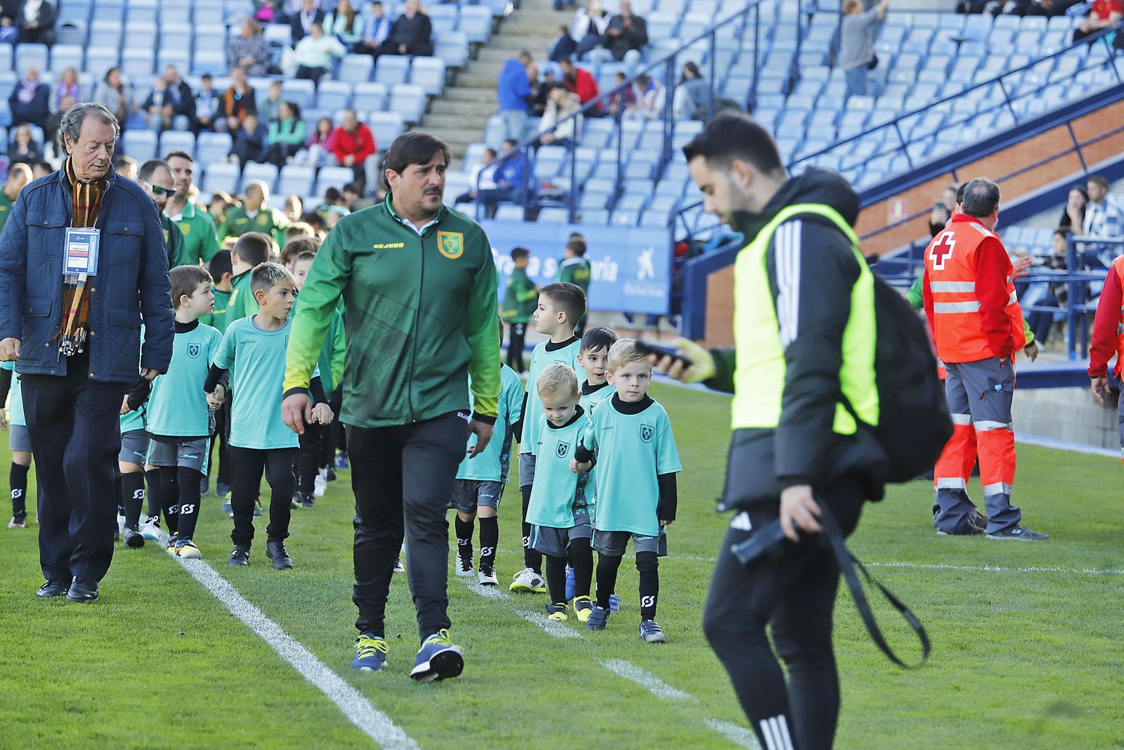 Imágenes del ambiente en el encuentro entre el Recreativo de Huelva y el Real Murcia