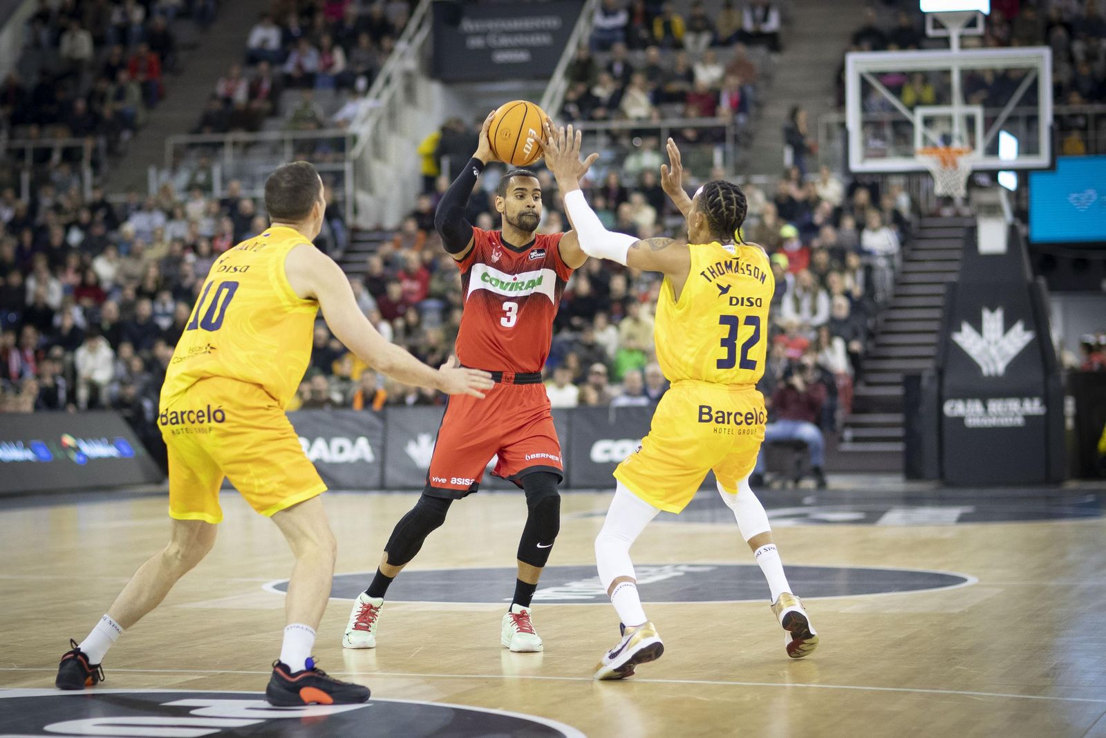 Las mejores imágenes del Covirán Granada-Gran Canaria