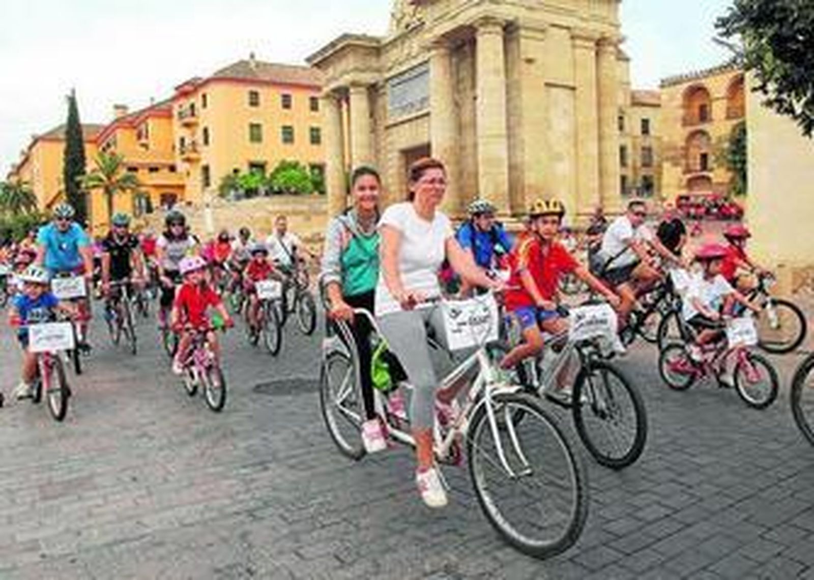 Participantes de la marcha ciclista celebrada con motivo de la Semana de la Movilidad.