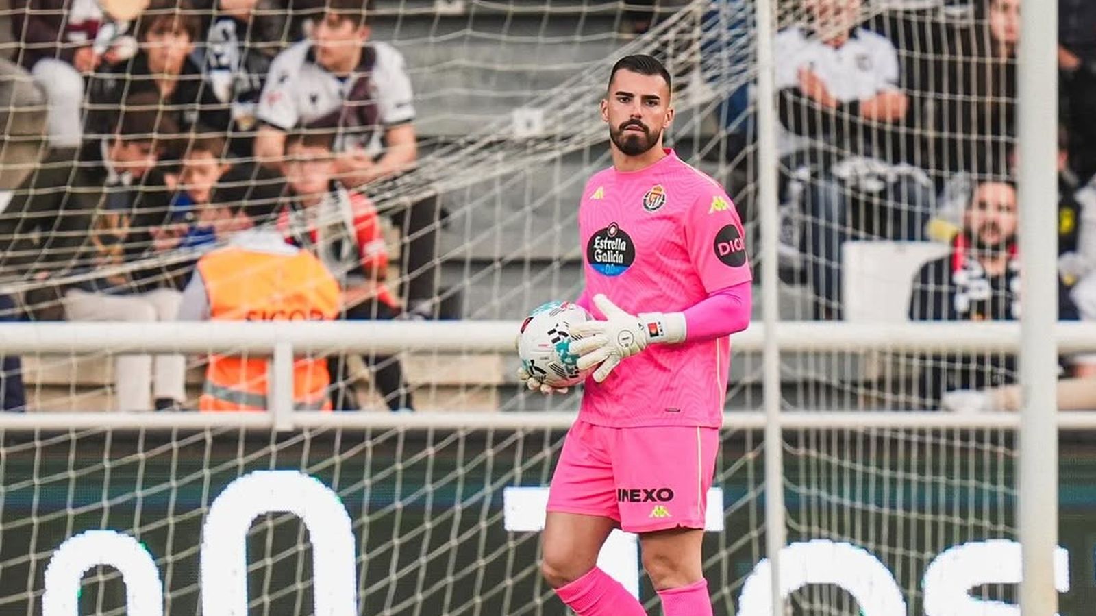 Guilherme Fernandes jugando con el Valladolid en Castalia