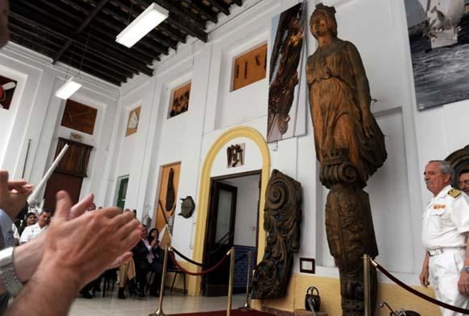 Tras un periodo de restauración, la Armada presentó el primer mascarón de proa que lució el buque escuela entre 1927 y 1936

Foto: Elias Pimentel