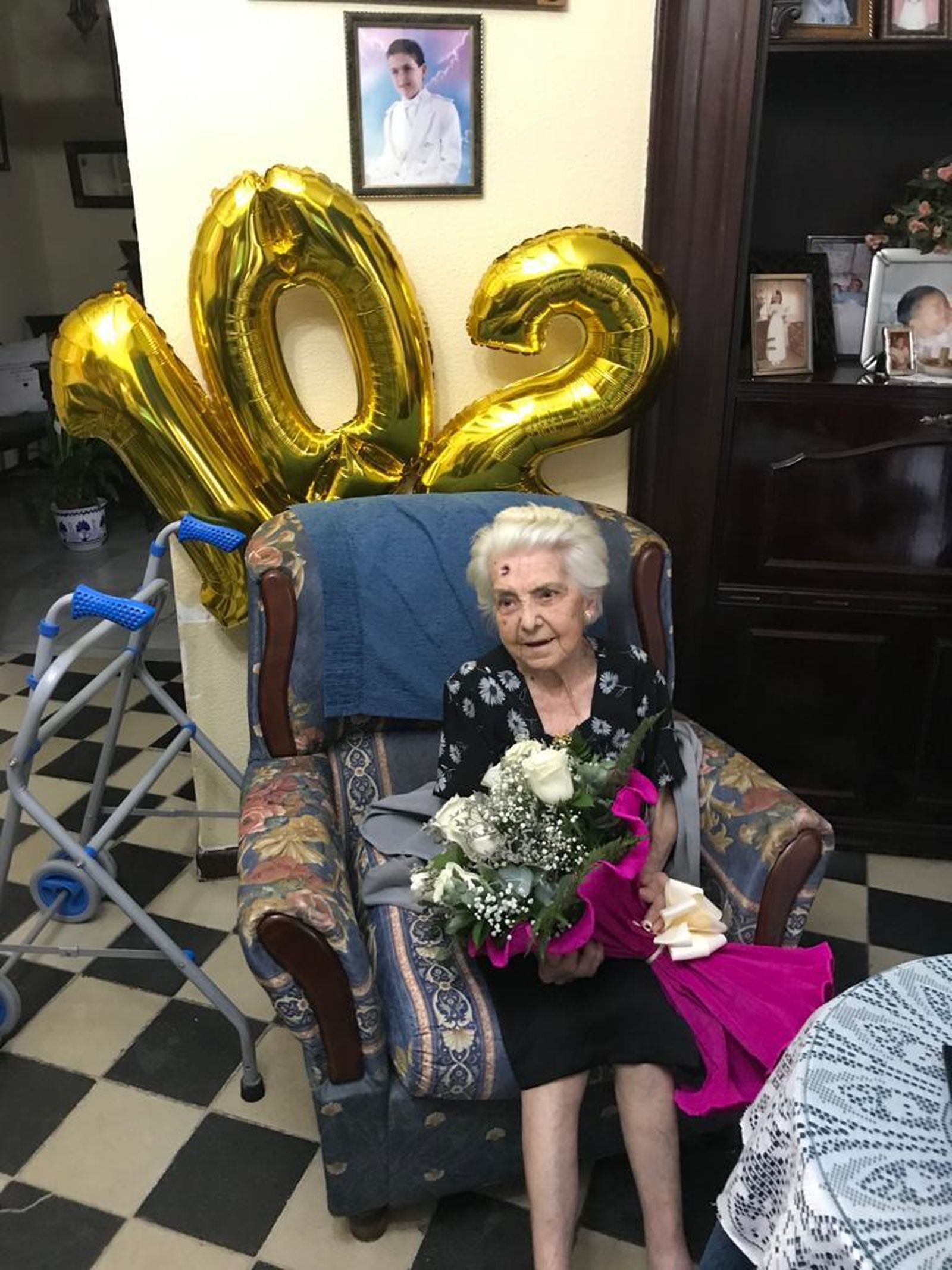 Durante la celebración de su 102 cumpleaños.