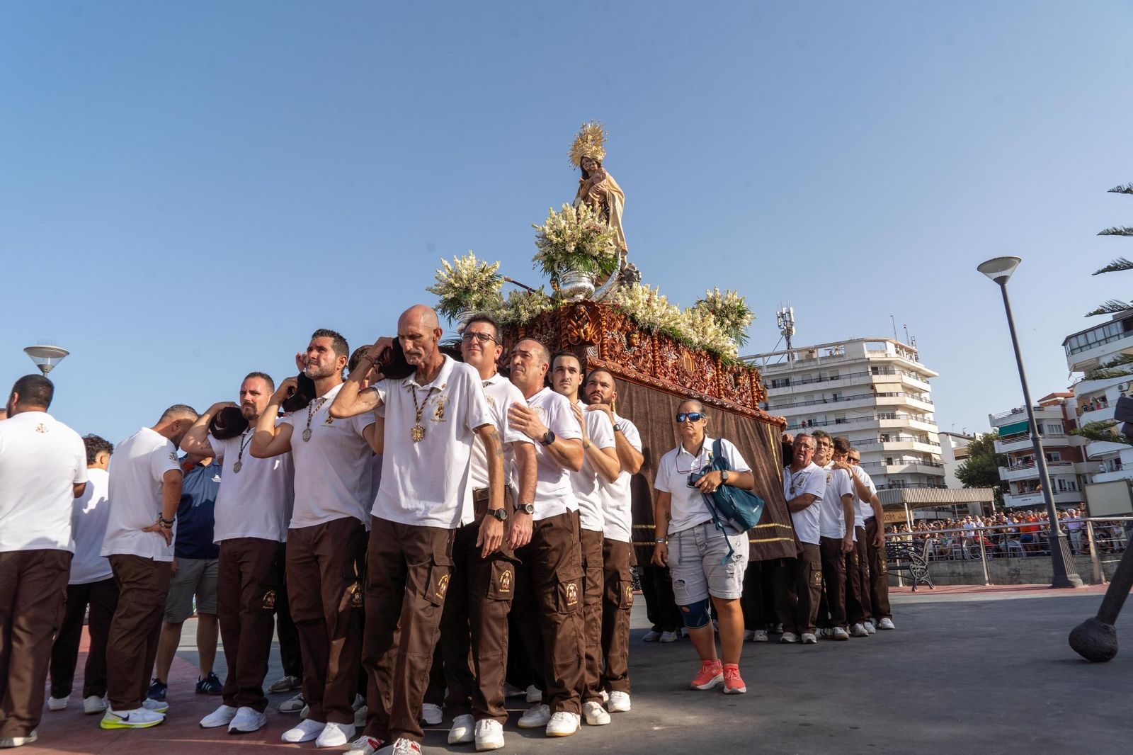 Imágenes de la Solemne Procesión marítima de la Virgen del Carmen en Punta Umbría