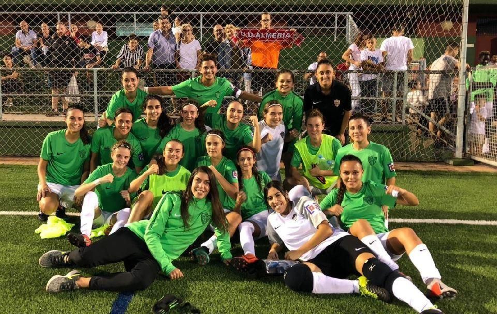 Alegría rojiblanca en el campo del Oriente.