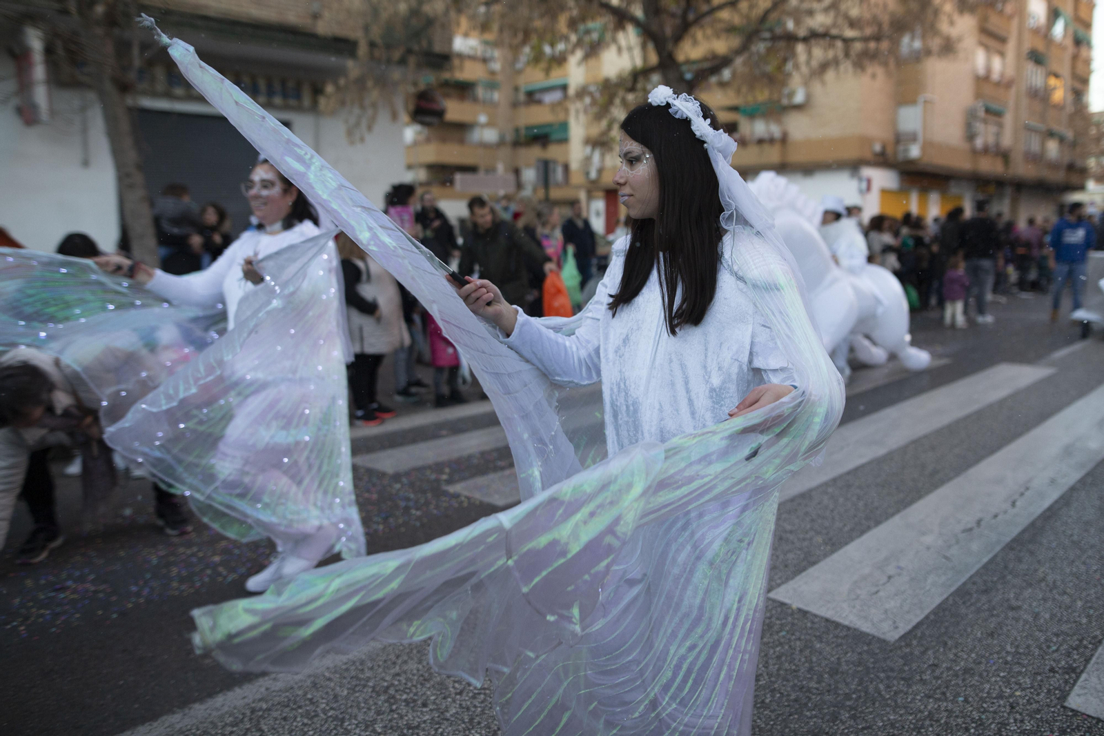 Así ha sido la cabalgata de Papa Noel por Granada