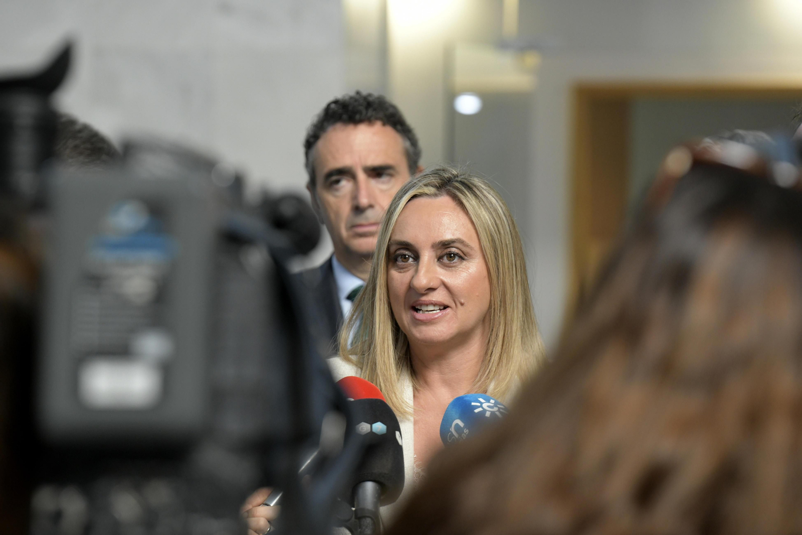 Carazo sigue sin despejar la incógnita sobre si será la candidata del PP a la Alcaldía de Granada: "Es obligado estar a disposición del partido"