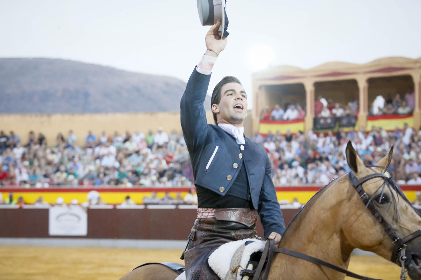 Corrida de toros Berja con un toro indultado, en imágenes