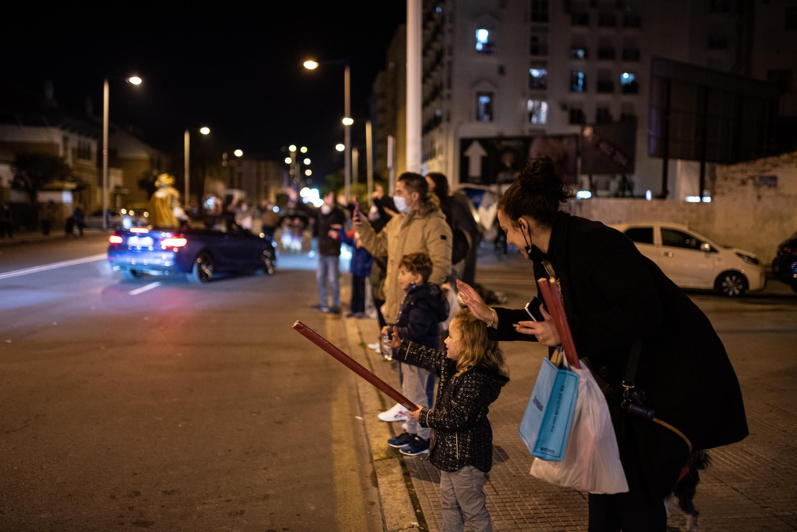 Imágenes de los Reyes Magos a su paso por Fererico Molina, Pérez Cubillas y Antonio Machado