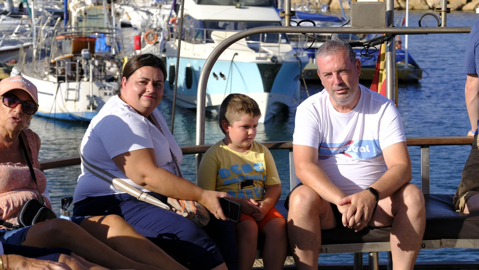 Navega en imágenes en una goleta histórica convertida en barco pirata