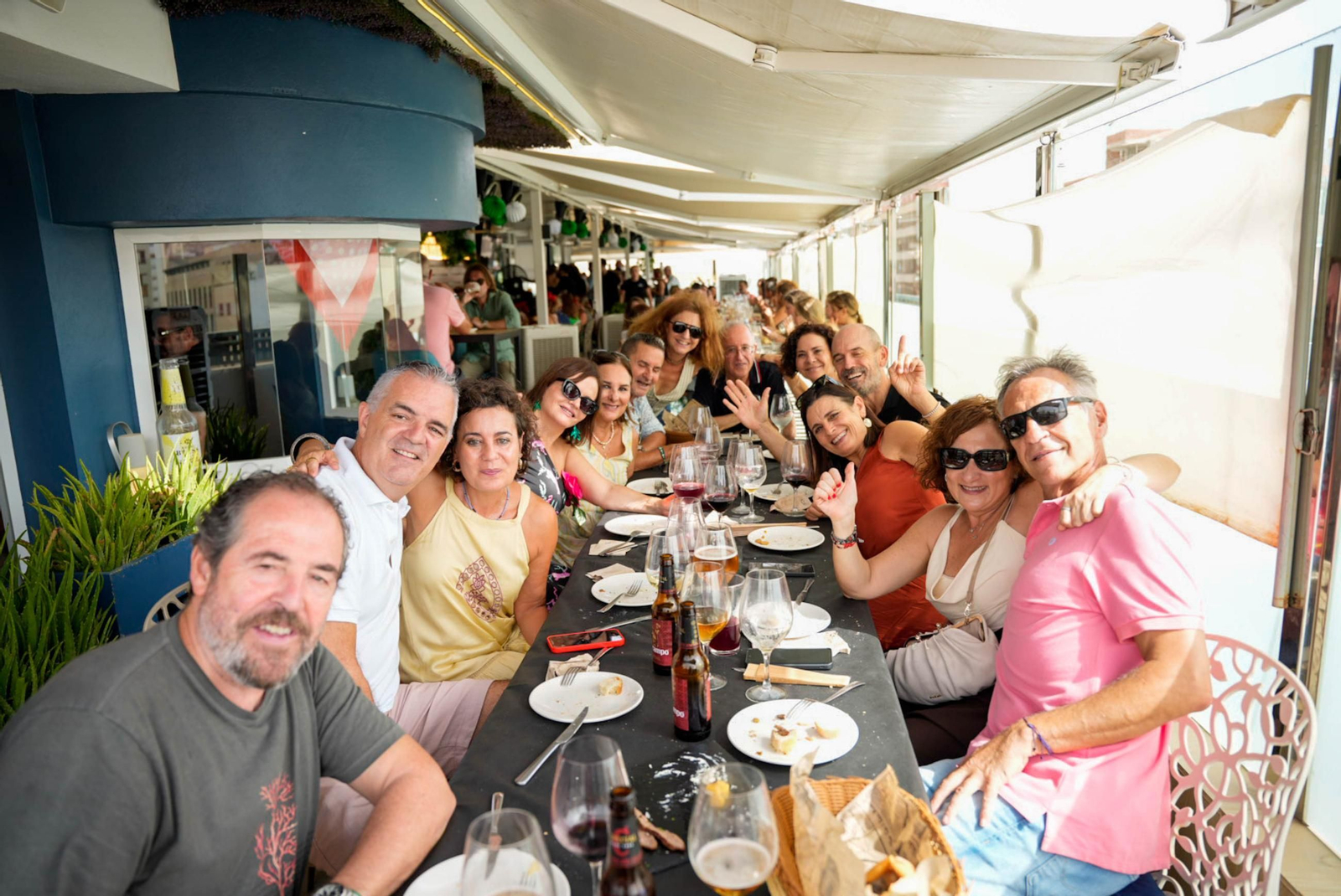 Los almerienses disfrutan del martes en la Feria del Mediodía