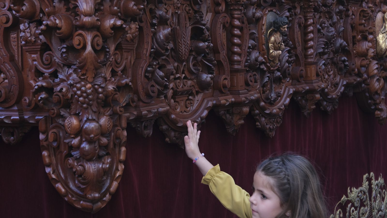 Fotogalería procesión de la Santa Cena. Semana Santa de Almería 2022.