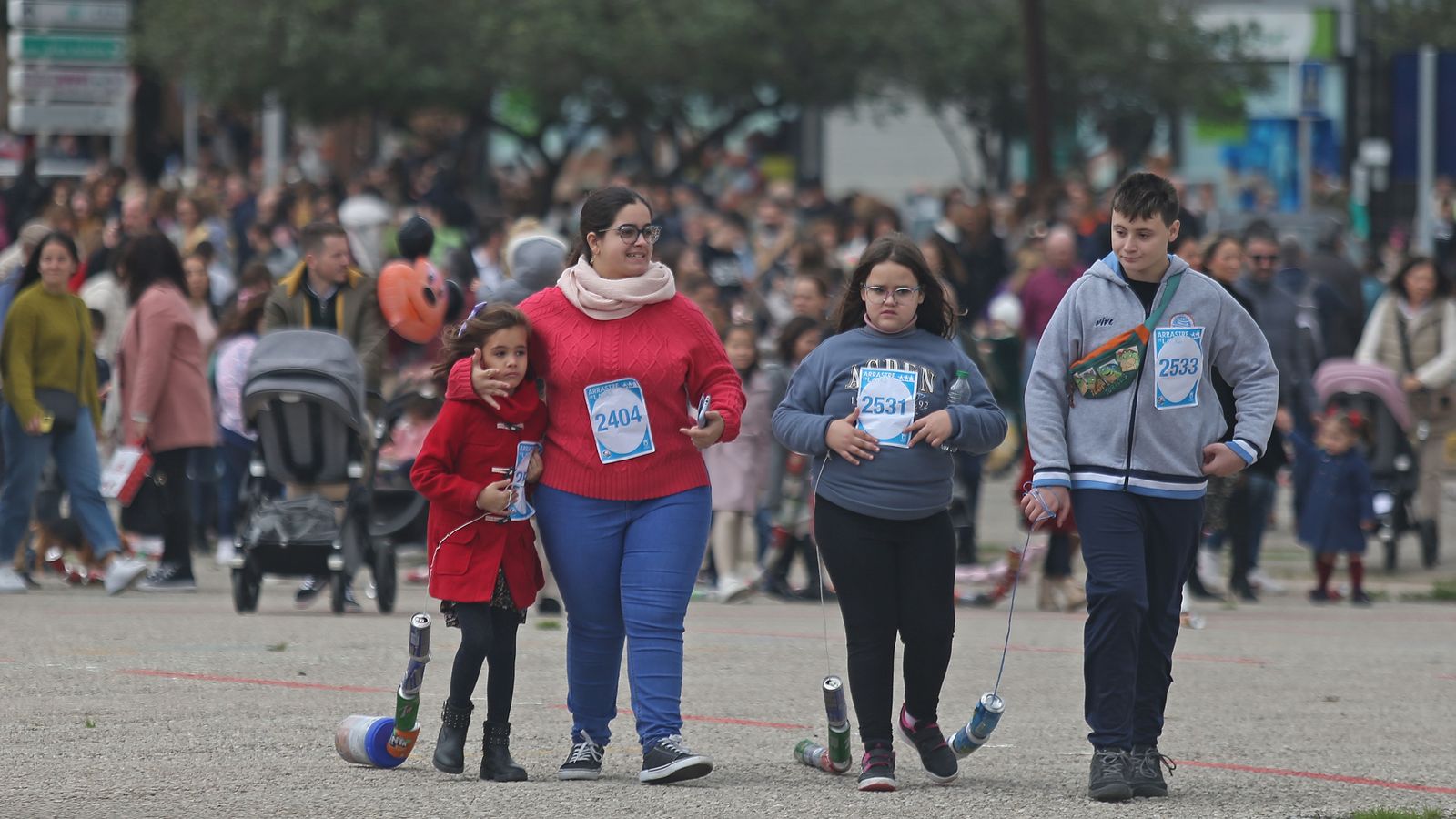 Fotos del arrastre de latas en Algeciras
