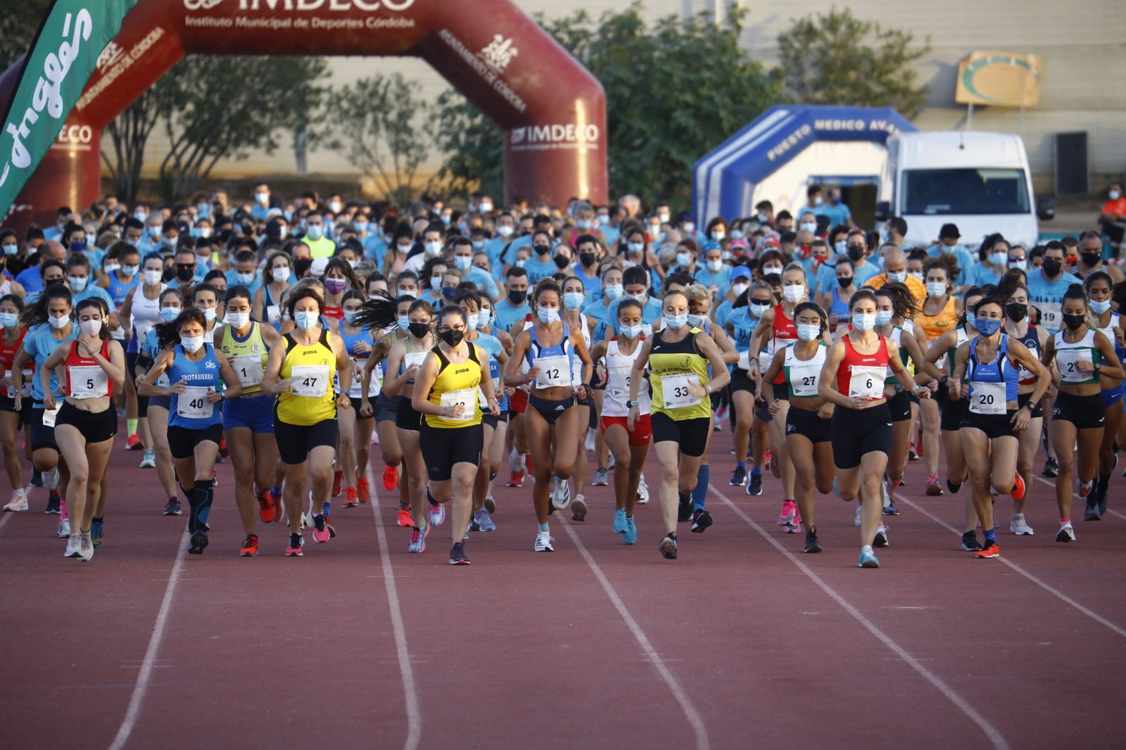 Las imágenes de la XVI edición de la Carrera de la Mujer en Córdoba