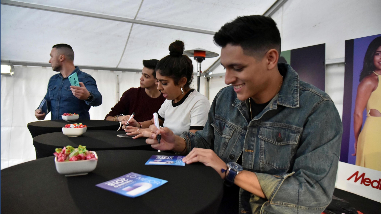 Operación Triunfo en los Barrios en imagenes