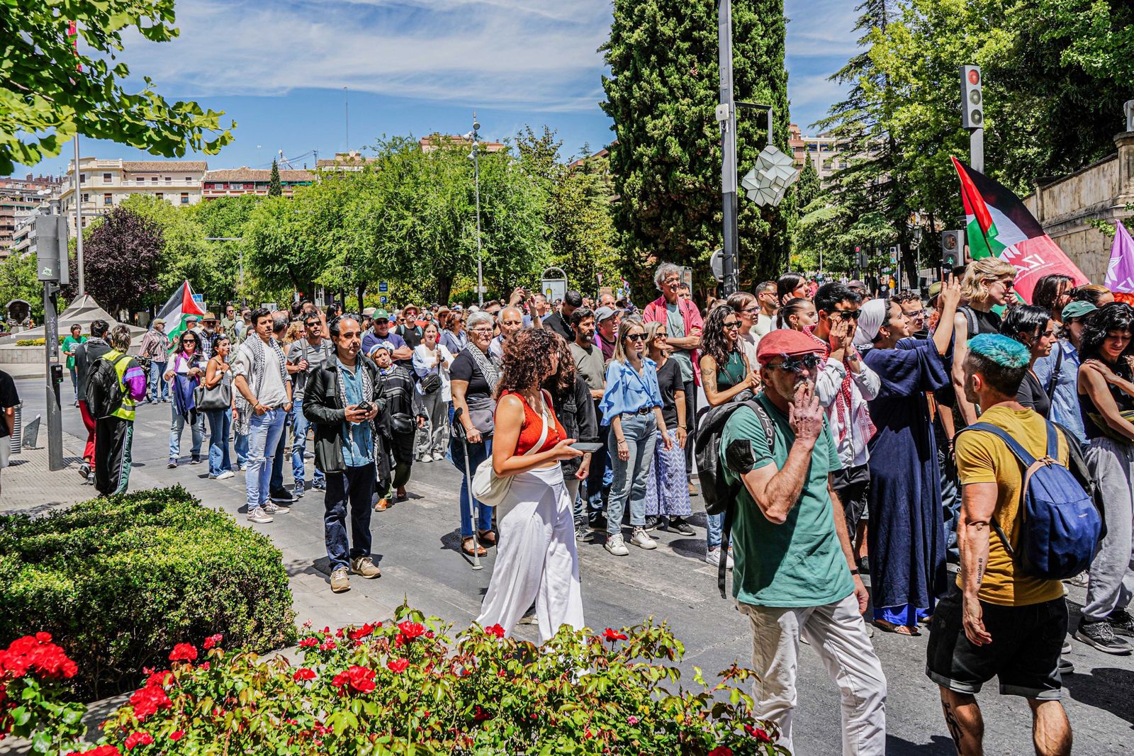 Las mejores imágenes de la manifestación contra el comercio de armas y relaciones con Israel en Granada
