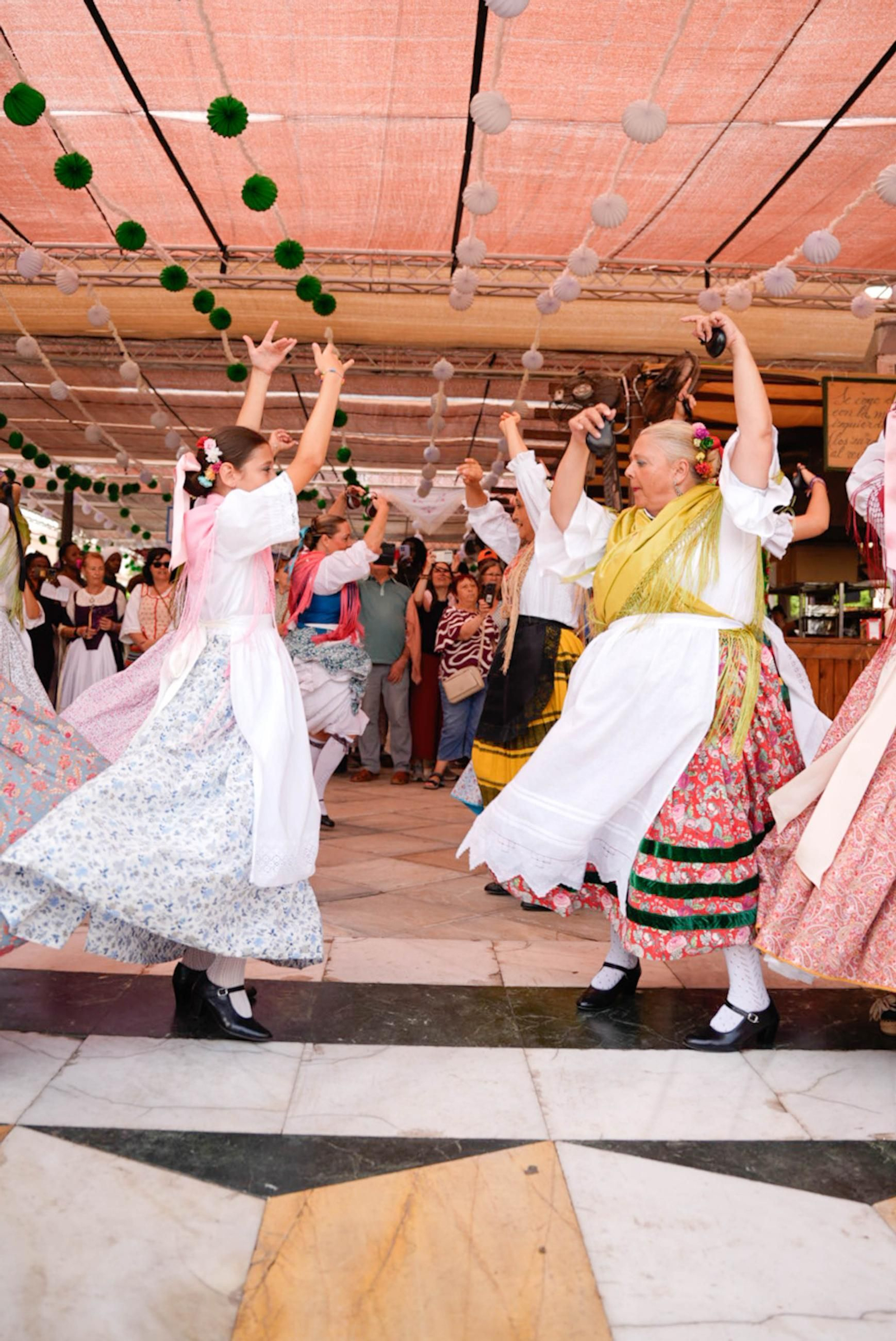 En imágenes: así es la indumentaria tradicional de Almería