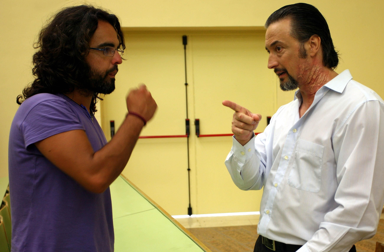 Nacho Albert, con el actor Aníbal Soto en el rodaje de ‘¿Dónde está Erre?’ (2007).