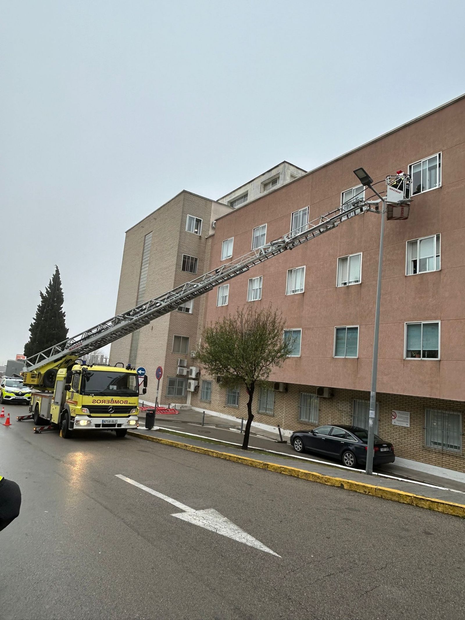 WhatsApp Image 2025-12-25 at 10.52.00 (3)