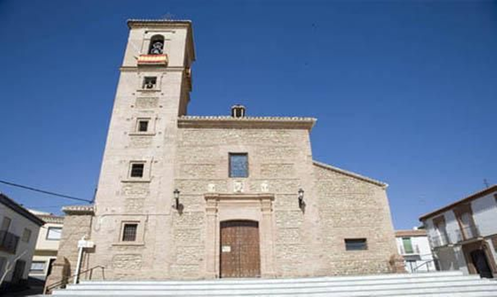 Ayuntamiento de Valle del Zalabí. Iglesia Santa María de la Anunciación.