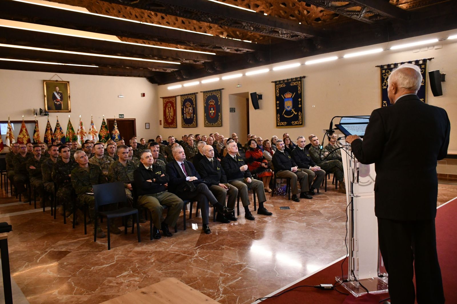 Un momento de la ponencia.