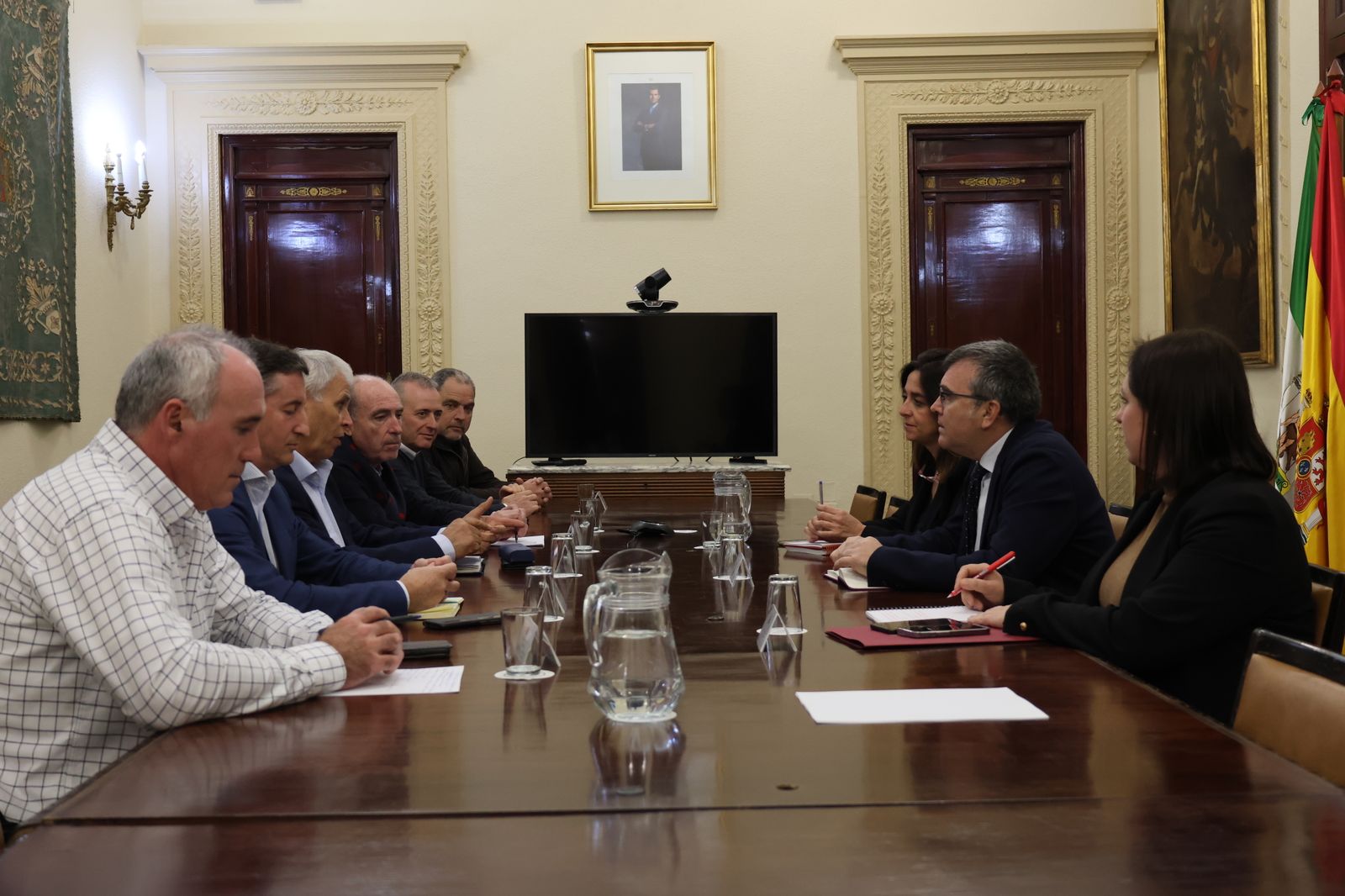 Reunión del subdelegado de Gobierno con las distintas asociaciones.